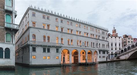 gucci - venice fondaco dei tedeschi|fondaco dei tedeschi roof terrace.